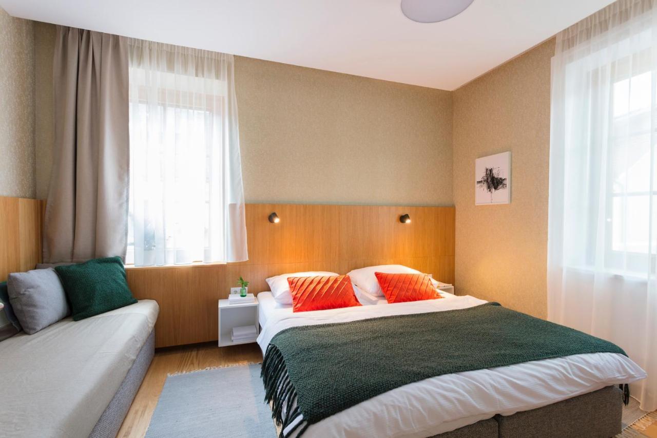 Ledererhaus Apartment *